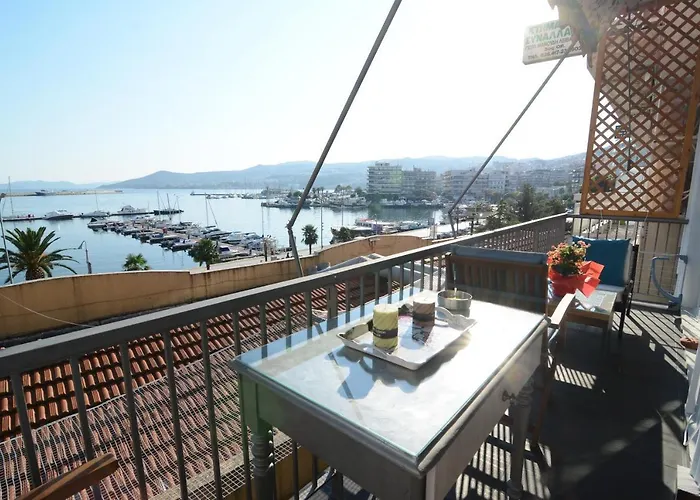 Marina View *