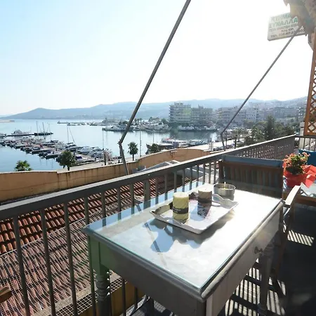Marina View *