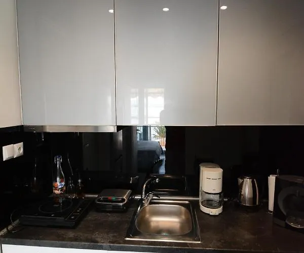 Marina View شقة كافالا